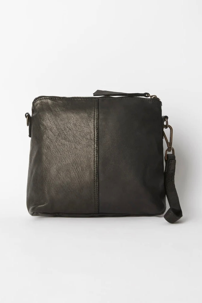 JuJu & Co | Large Essential Pouch | Black